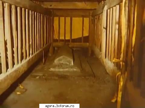andreas morm�ntul lui isus din sanctuarul roza bal din srinagar